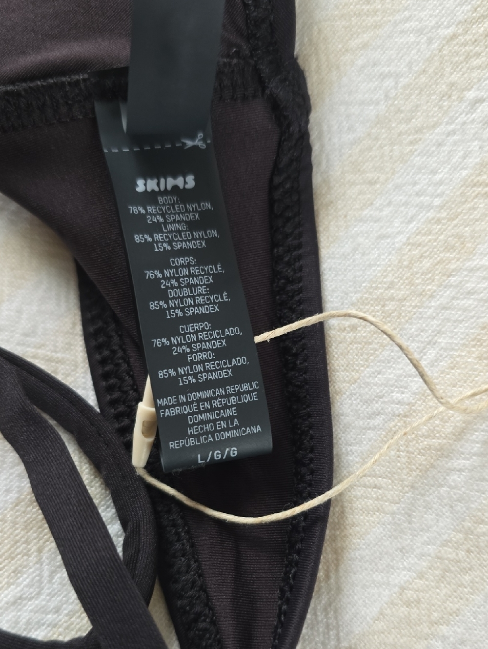 SKIMS Swim Micro Scoop Bikini Top Size:Large Onyx - Picture 5 of 5